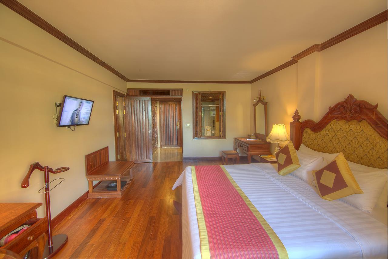 Bayon Era Hotel Сием Реап Екстериор снимка