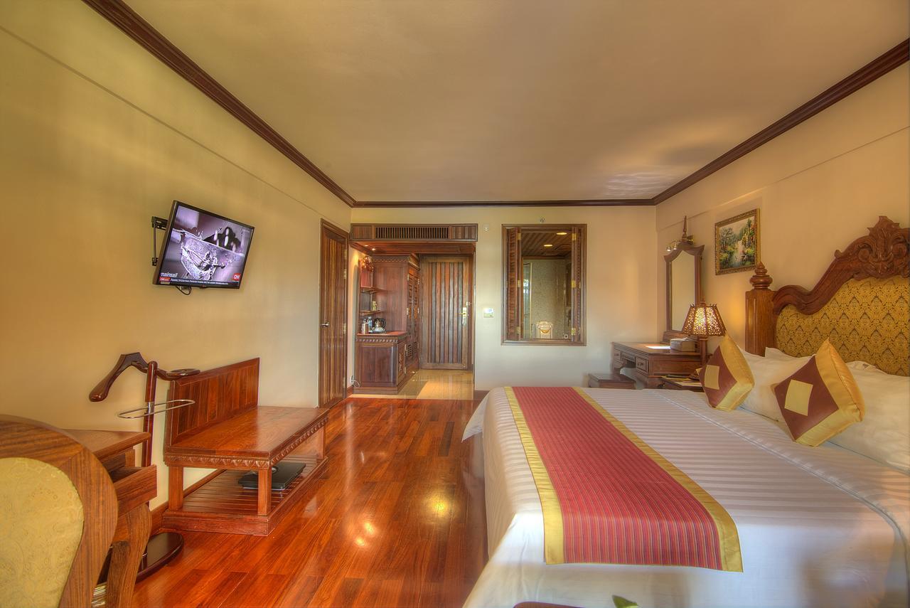 Bayon Era Hotel Сием Реап Екстериор снимка