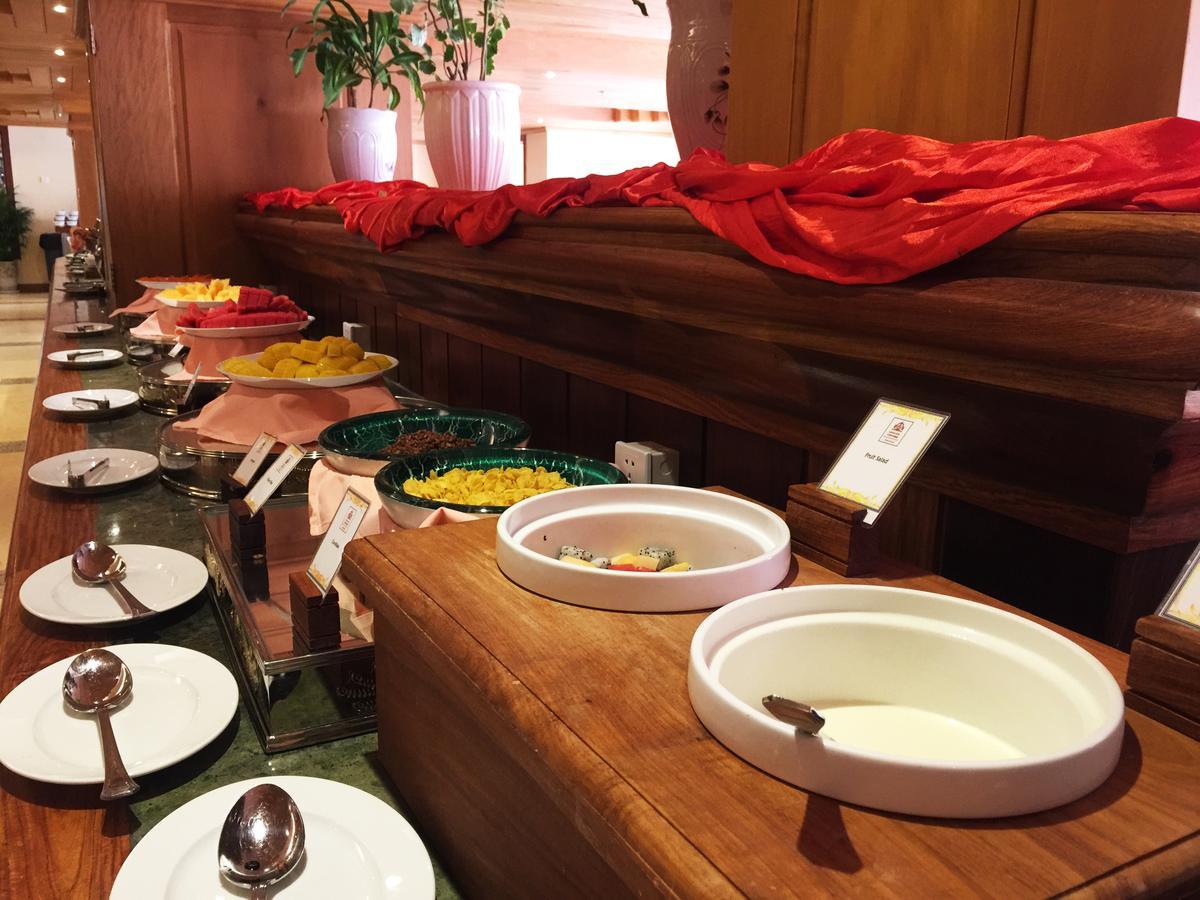 Bayon Era Hotel Сием Реап Екстериор снимка